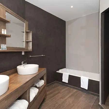 ホテル ル サン ロレンツォ ポルトヴェッキオ