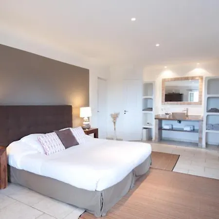 Le San Lorenzo بورتو فيكشْيو